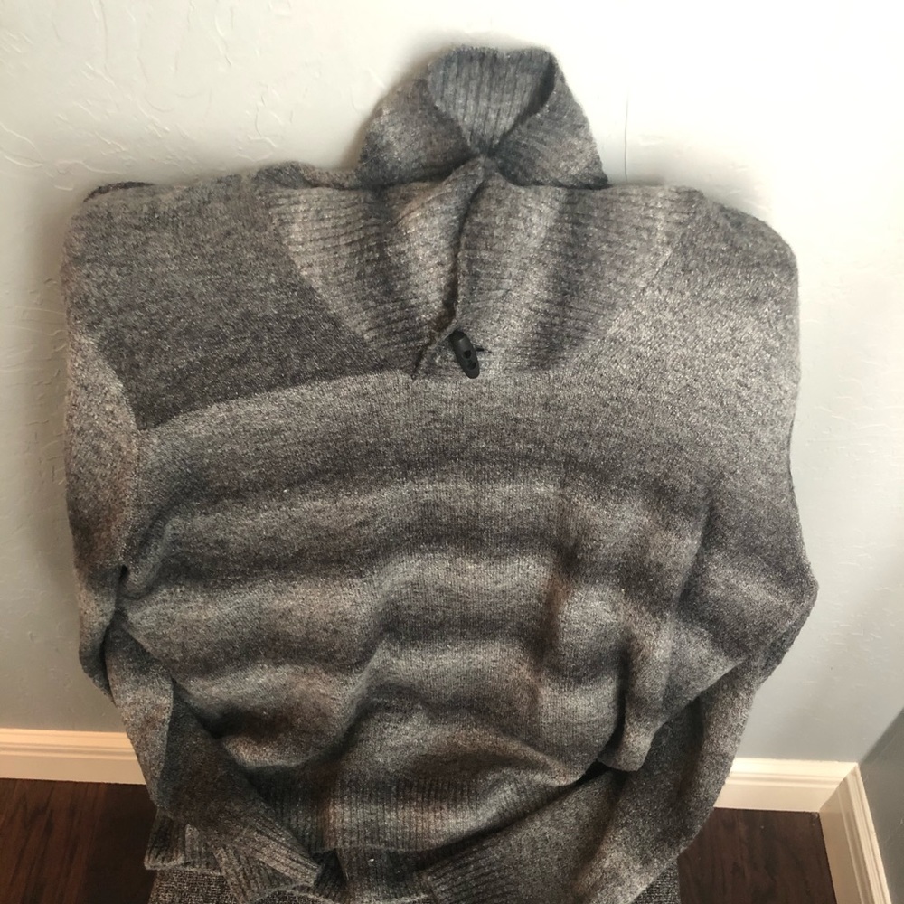 Men’s Geoffrey Beene gray ombré stretch sweater